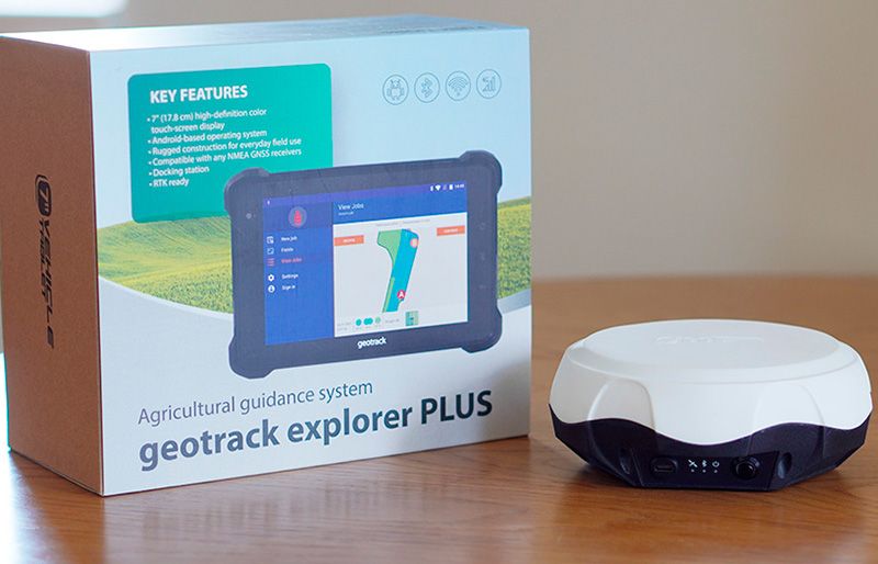 ¿Qué sistema de guiado agrícola elegir para tu tractor: Geotrack Lite o Explorer Plus?